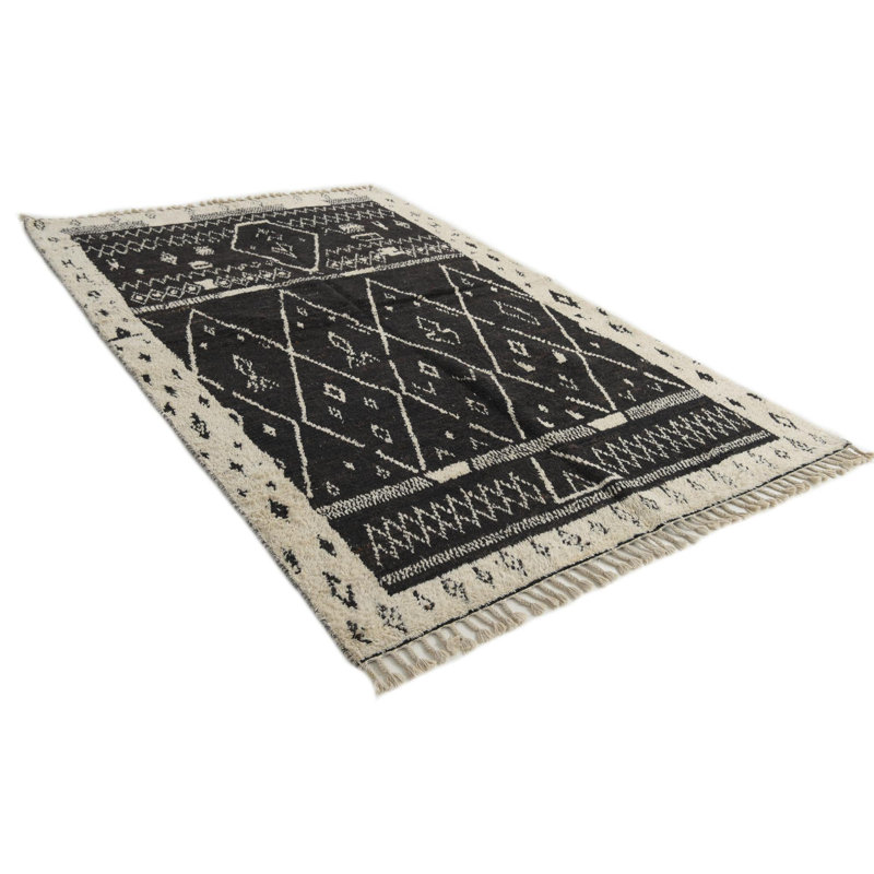 Tapis noir Nathaniel