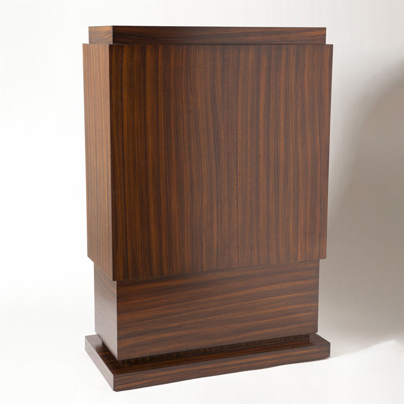 Wide Skyscraper Pedestal