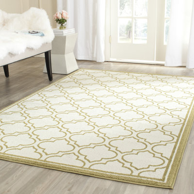 Ammundsen Geometric Ivory/Light Green Area Rug