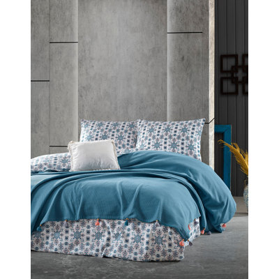 Modern & Contemporary Cotton Quilt
