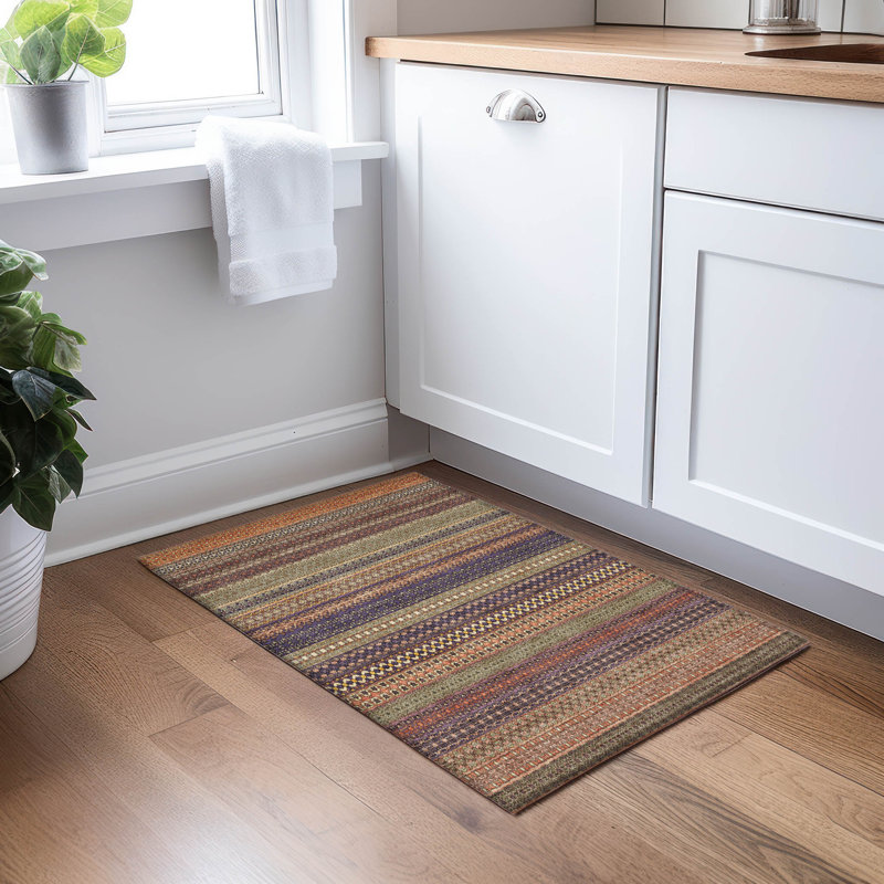 Tapis intérieur / extérieur Kinslee, Rectangle 1 pi 8 po x 2 pi 6 po