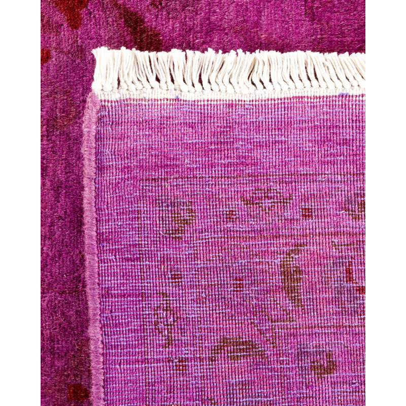 Tapis mauve unique 8 pi 2 po x 8 pi 5 po Yanitzi
