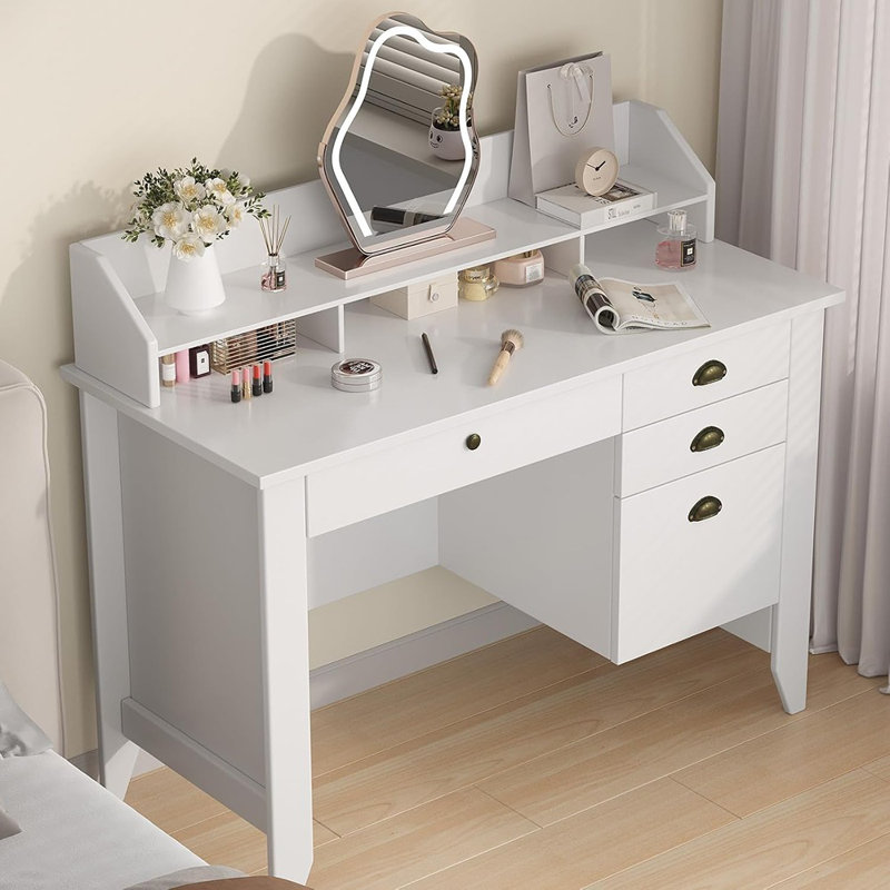 Petit bureau blanc avec rangement