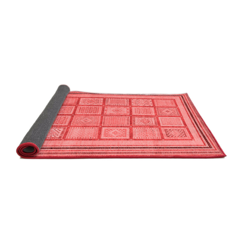Tapis abstrait rouge tissé à la machine, Rectangle 2 pi x 3 pi