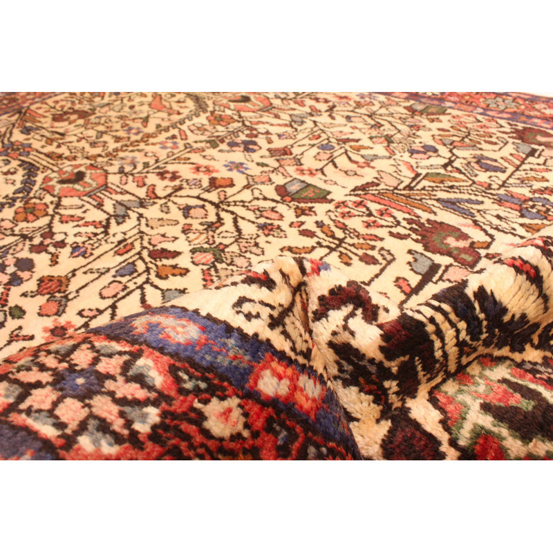Tapis beige Andelz 3 pi 8 po x 8 pi 10 po