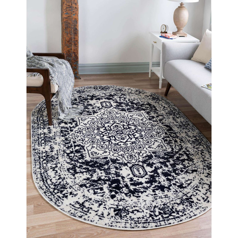 Endesha Oriental Indoor Rug, Oval 3'3" x 5'3"