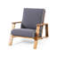 Chaise moderne en bois avec housses de coussin et siège angulaire rembourré avec accoudoirs droits