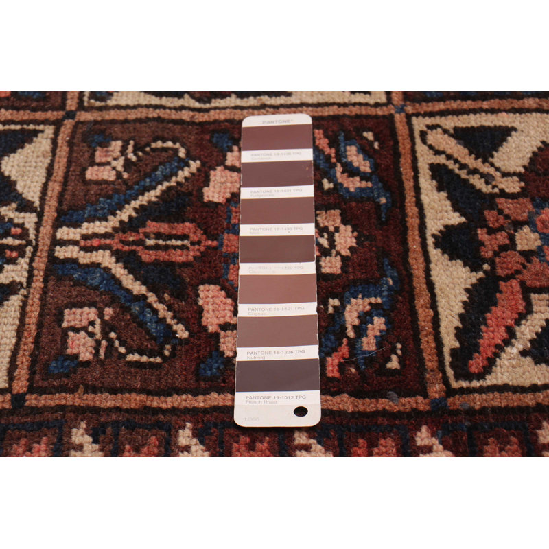 Tapis unique en laine 4 pi 9 po x 9 pi 4 po Mcenroe