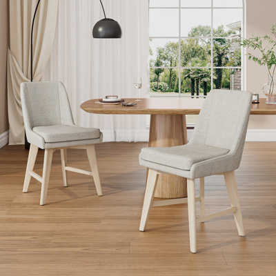 Chaise de salle à manger Studio en lin avec pieds en bois massif de couleur blanc délavé (ensemble de 2)