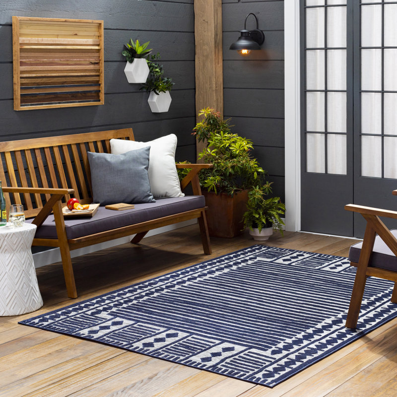 Hironobu Indoor / Outdoor Rug, Rectangle 5'3" x 7'3"