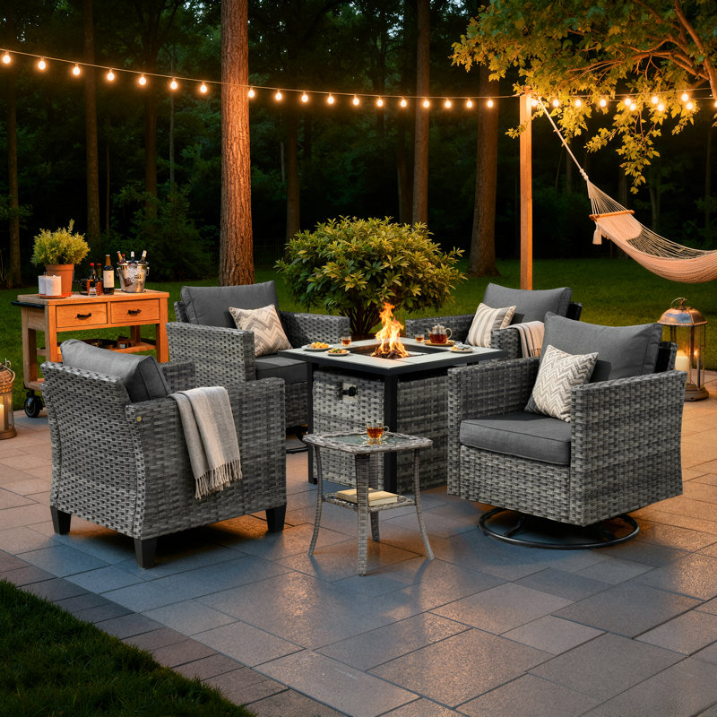4 - Person Patio Conversation Set with Cushions, Dark Gray
