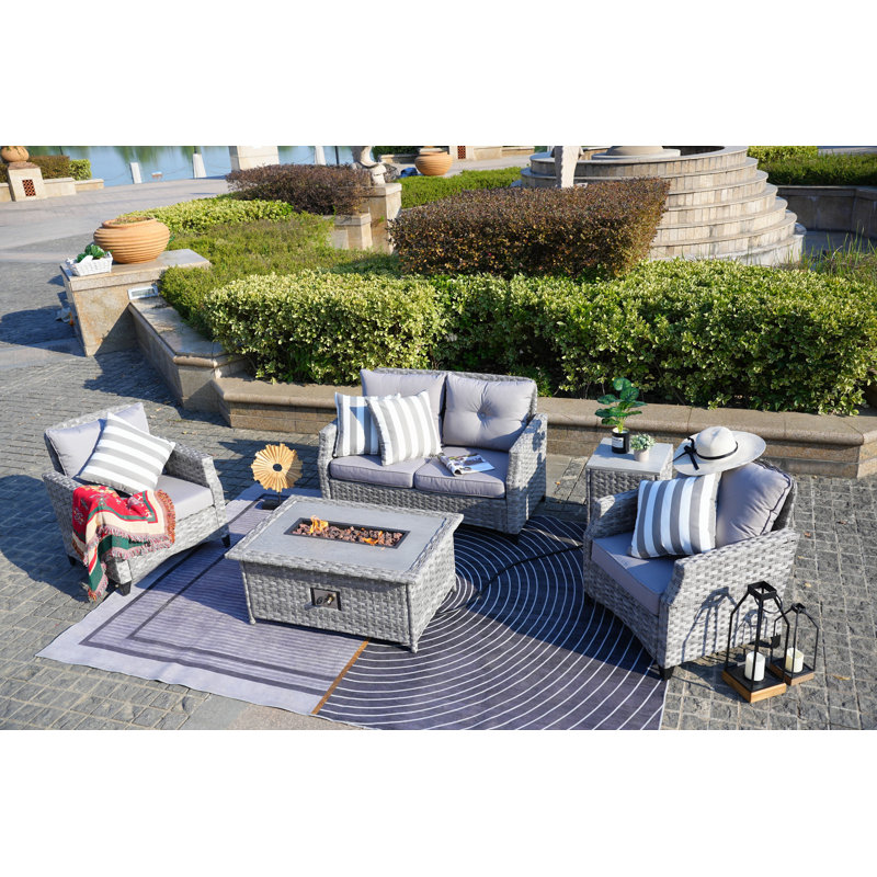 Ensemble de conversation avec canapé en rotin 5 pièces Harnadar, Polyester gris, H 16,93 po x l 39,39 po x P 26,52 po