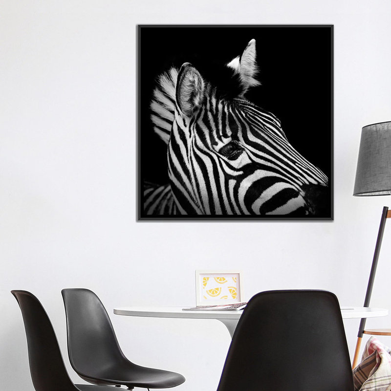 « zèbre ii », reproduction de photo sur toile, H 18 po x l 18 po x P 1,5 po, Toile avec cadre noir, Pas de tapis