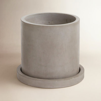 Lemont 18" Concrete Pot Planter