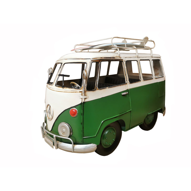 Sculpture Rotan Bus, Vert