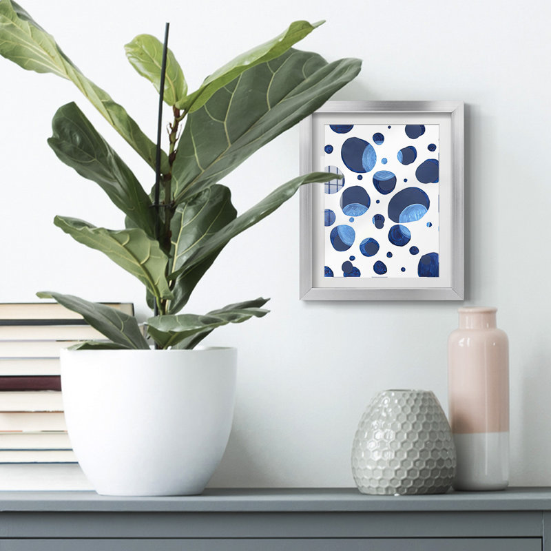 Ultramarine Orbs III - Impression encadrée, H 28,5 po x l 20,5 po, Argent argent