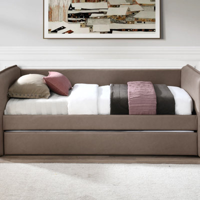 Daybed With A Trundle