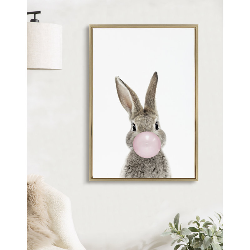 «Bubble Gum Bunny» par Amy Peterson, reproduction d'art sur toile encadrée, H 33 po x l 23 po, Doré