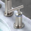 Robinet de salle de bain à large entraxe-87440536