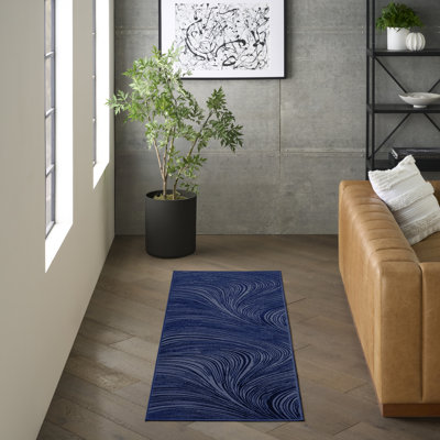 Tapis bleu marine moderne 2 pi 2 po x 7 pi 6 po DKNY Central Park West