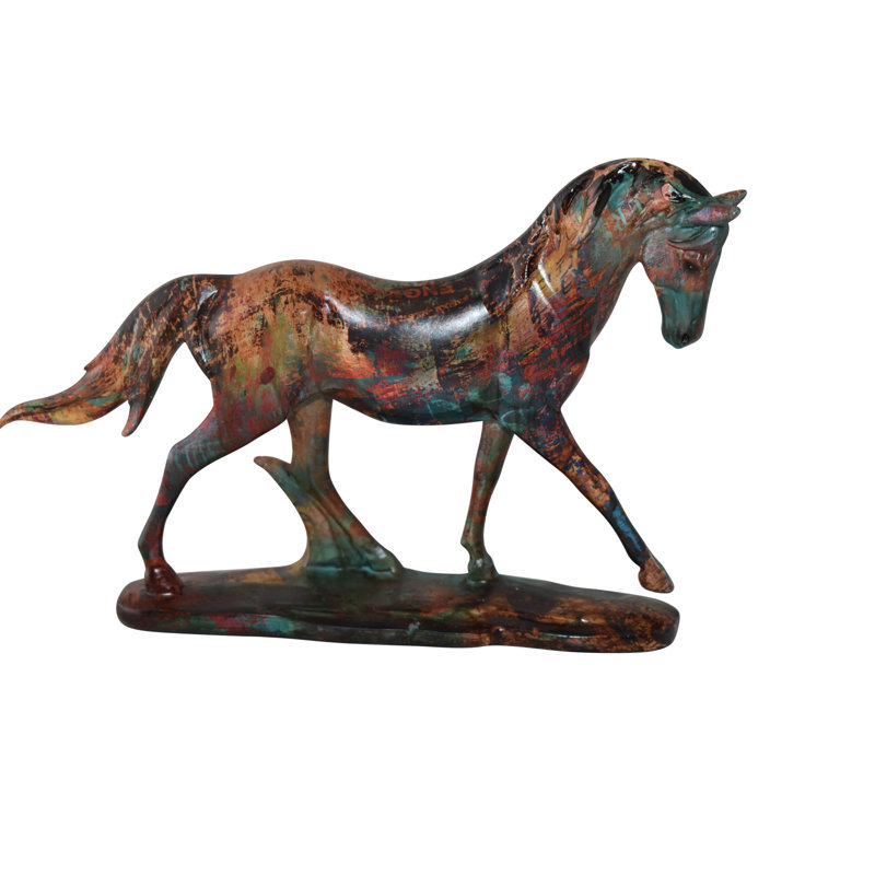 Petite statue de cheval itinérant en résine varicolore, taille: 13 po x 3 po x H 8 po