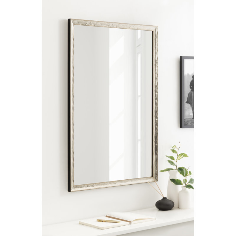 Miroir mural de salle de bain Sherita, 24 po x 36 po, Argent