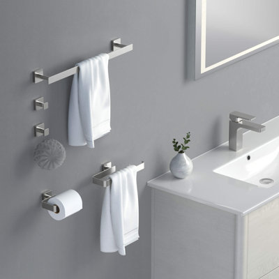 Blaze 5 - Piece Bathroom Hardware Set