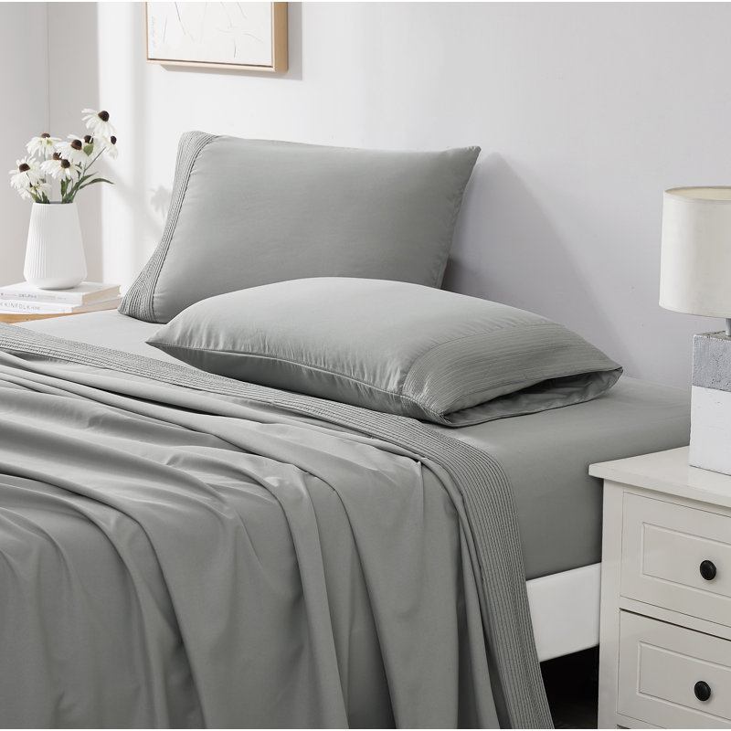 Ensemble de draps et de taies d'oreiller en microfibre de 6 pièces Vilano Springs à poches très profondes avec ourlet plissé, facile d'entretien et résistant aux poils d'animaux