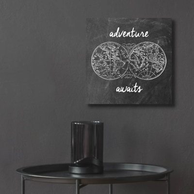  «Adventure» par Erin Clark, art mural en verre acrylique, 24 po x 24 po