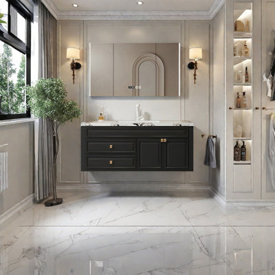 Armoire de salle de bain style français