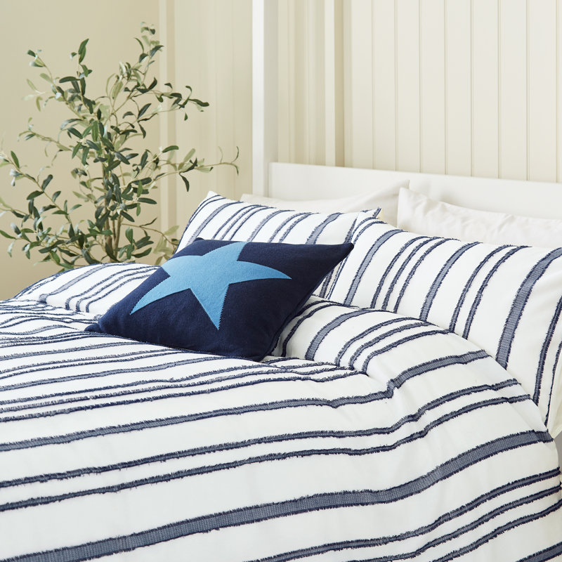 Clipped Stripe Duvet Cover Set, Super King Duvet Cover + 2 Pillowcases