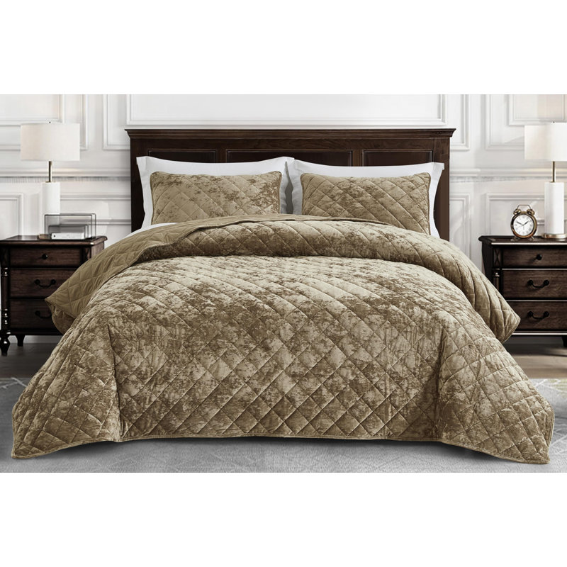 Lux Tan Velvet Queen Quilt Set with Diamond Stitching