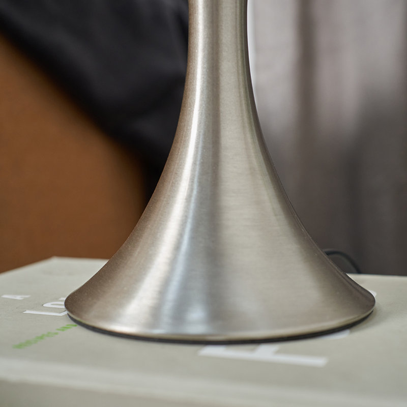 Raymore Metal Table Lamp, Yes, White