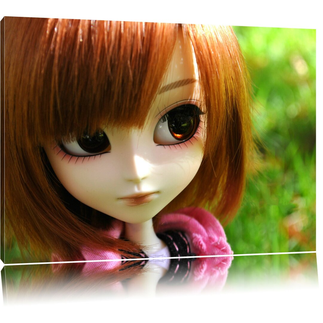 Leinwandbild Pullip-Püppchen auf Sommerwiese