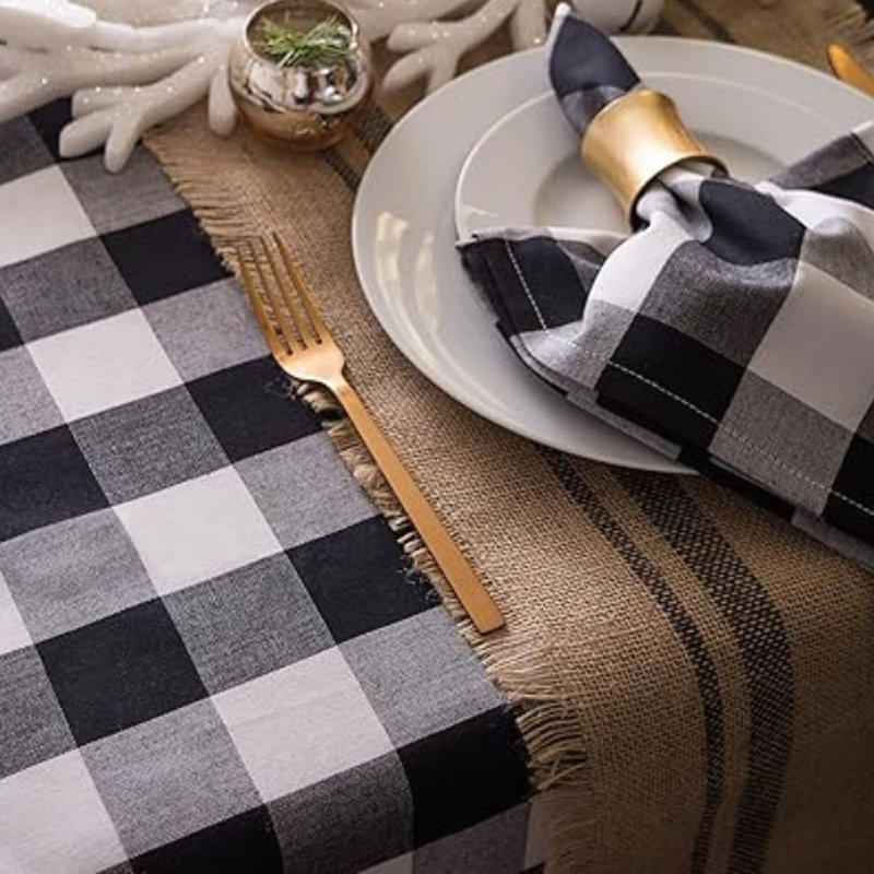 Unisex Buffalo Check Collection Classic Farmhouse Tablecloth (pack of 1)