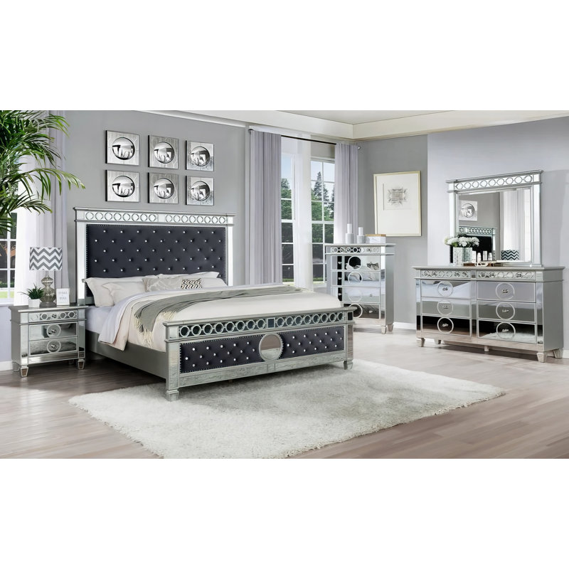 Ensemble de chambre à coucher 4 pièces Iskander, Très grand, Gris / argent