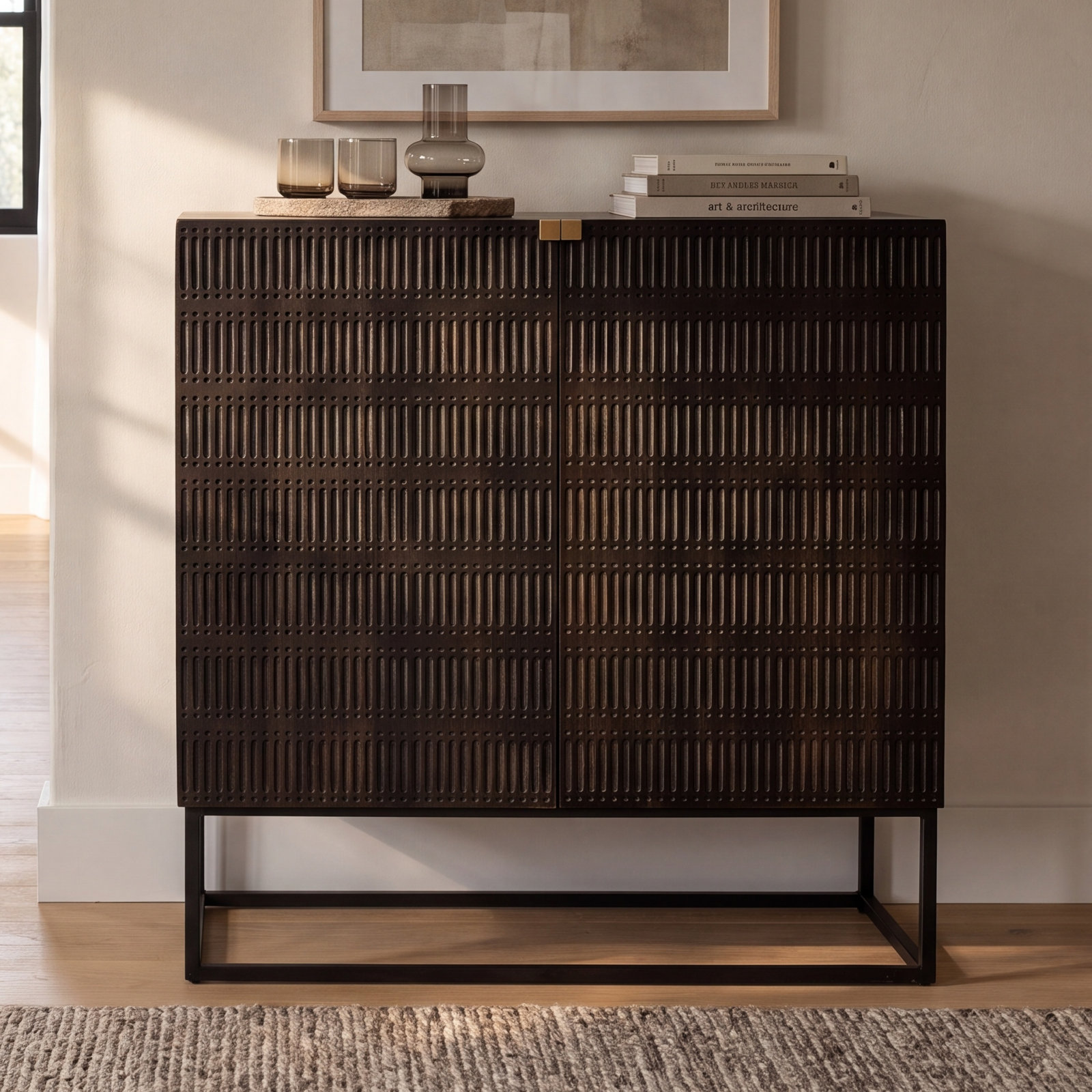 Taro 40'' Solid Wood Bar Cabinet, Vintage Brown