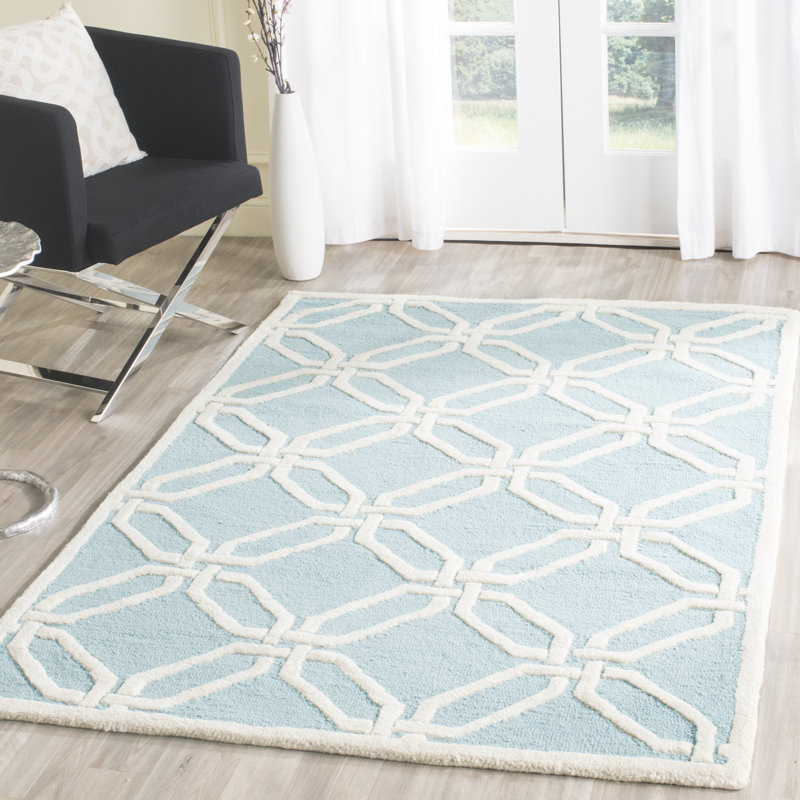 Geometric Wool Hand Woven Area Rug, Rectangle 122 x 183 cm