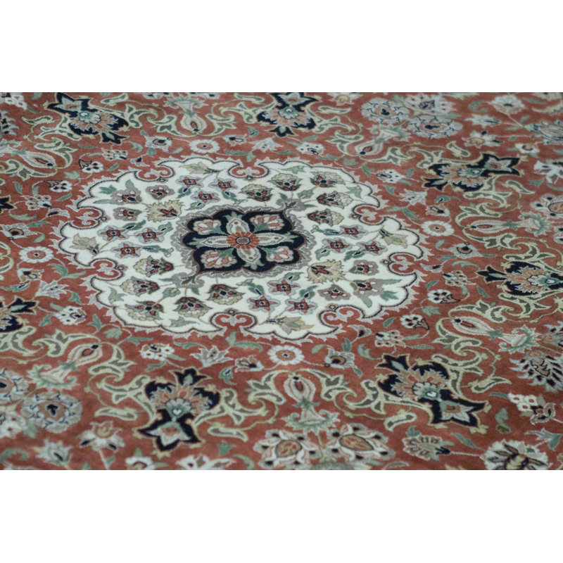 Wool Oriental Area Rug in Rust/Ivory