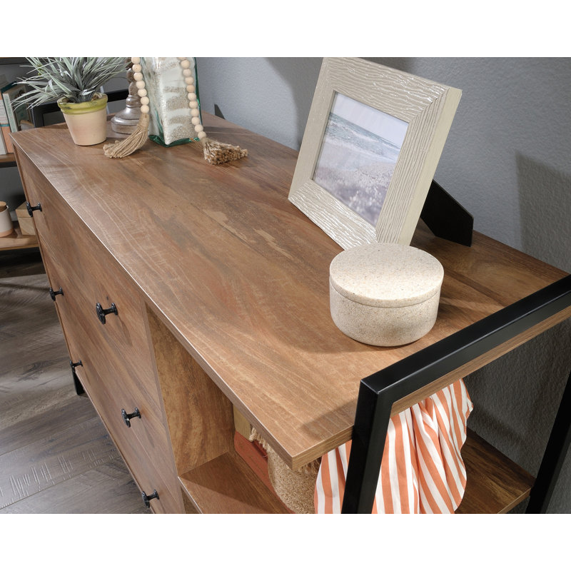 Commode Doyon, Mangue Sindoori