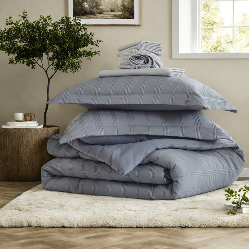 Doux ensembles de literie en polyester pour grand lit 7 pièces à rayures tissées modernes