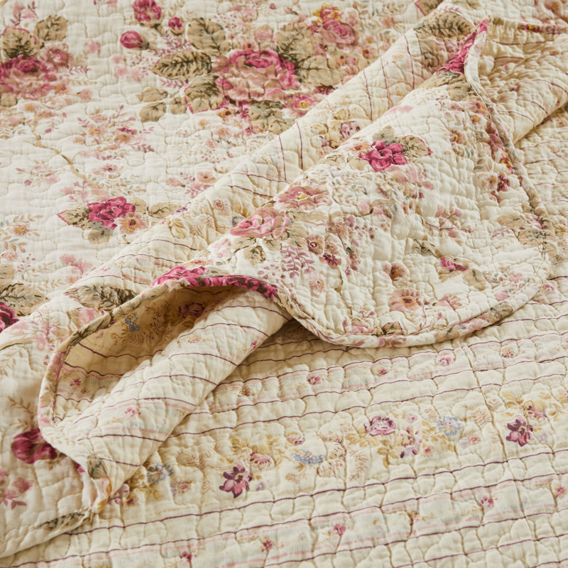 Antique Rose Cotton Reversible Quilt Set, Full/Queen Quilt + 2 Shams, Ecru
