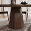 Ensemble de table à manger moderne et simple en bois massif.-105627426