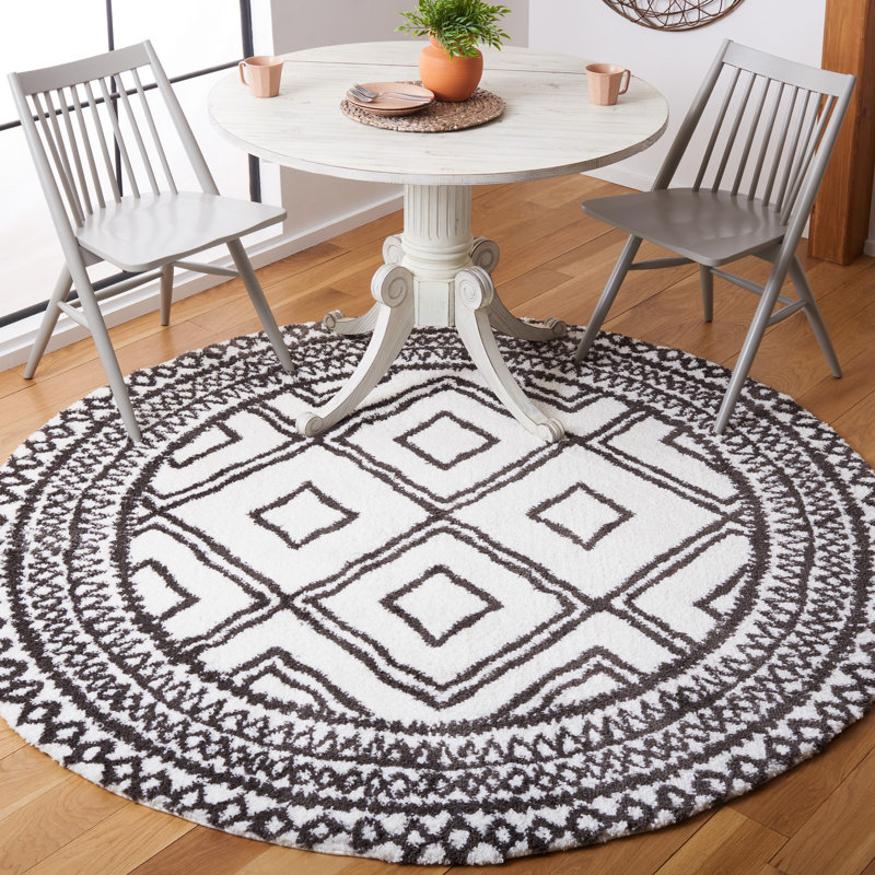 Ailie Performance Southwestern Rug, Round 7'