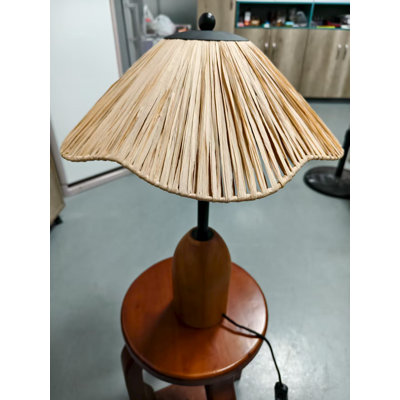Lampe de table en bois noyer 19,5 po