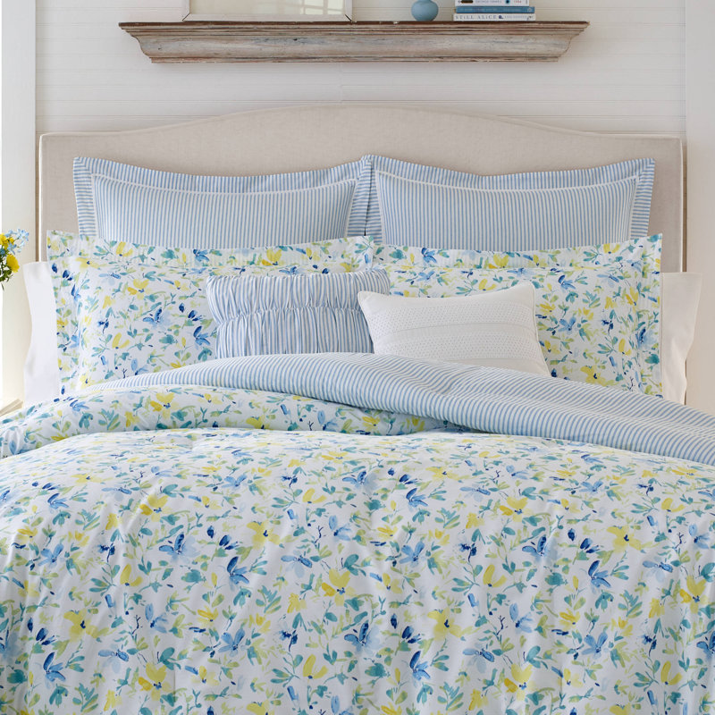 Nora Blue Floral Reversible Cotton Comforter & Sham Set