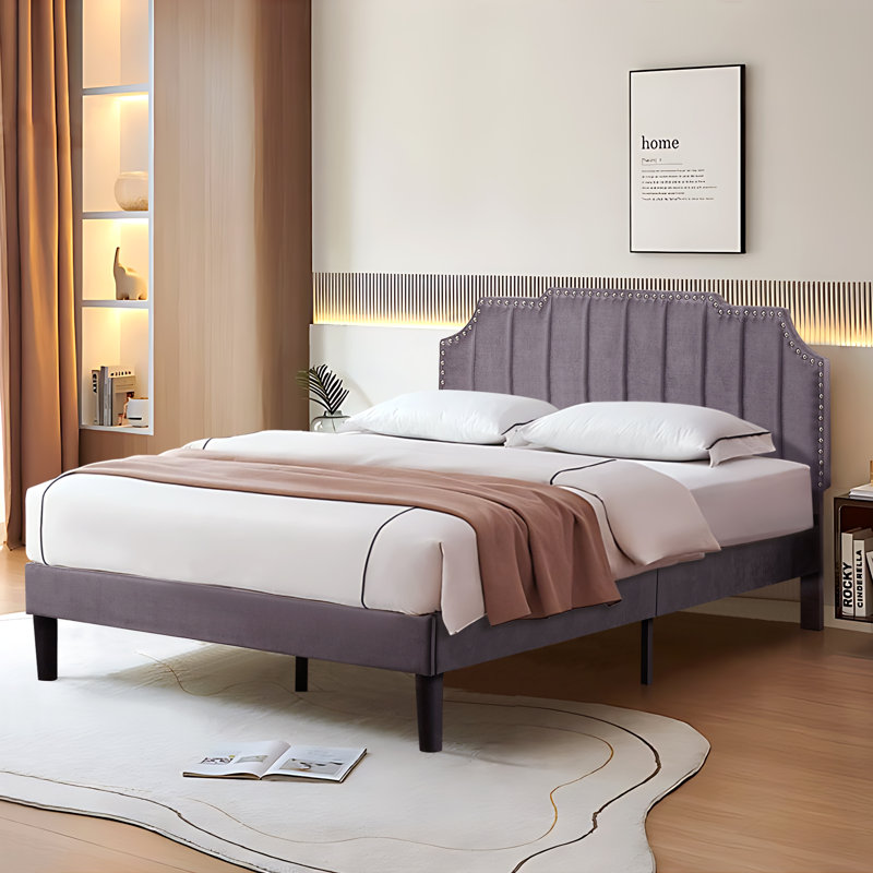 Randallstown Upholstered Bed, Grey