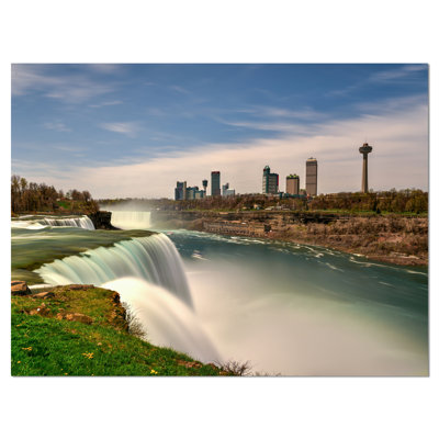" American Falls At Niagara Falls "