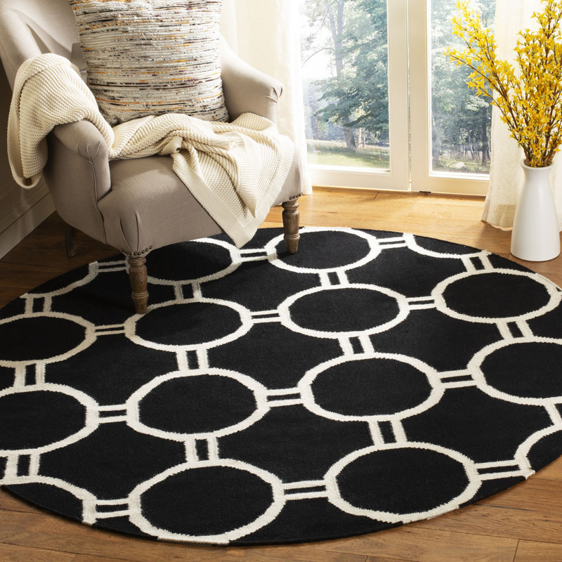 Rodgers Hand Woven Flat Weave Wool/Cotton Geometric Rug in Black/Gray, Round 6'