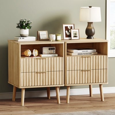Fluted Nightstand, 18" Modern Side Table, 2 Drawers End Table with Storage, Bedside Table for Bedroom, Living Room, Curved Profile Design